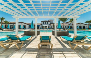 Glamorous Home, Private Pool Sleeps 14 WW103